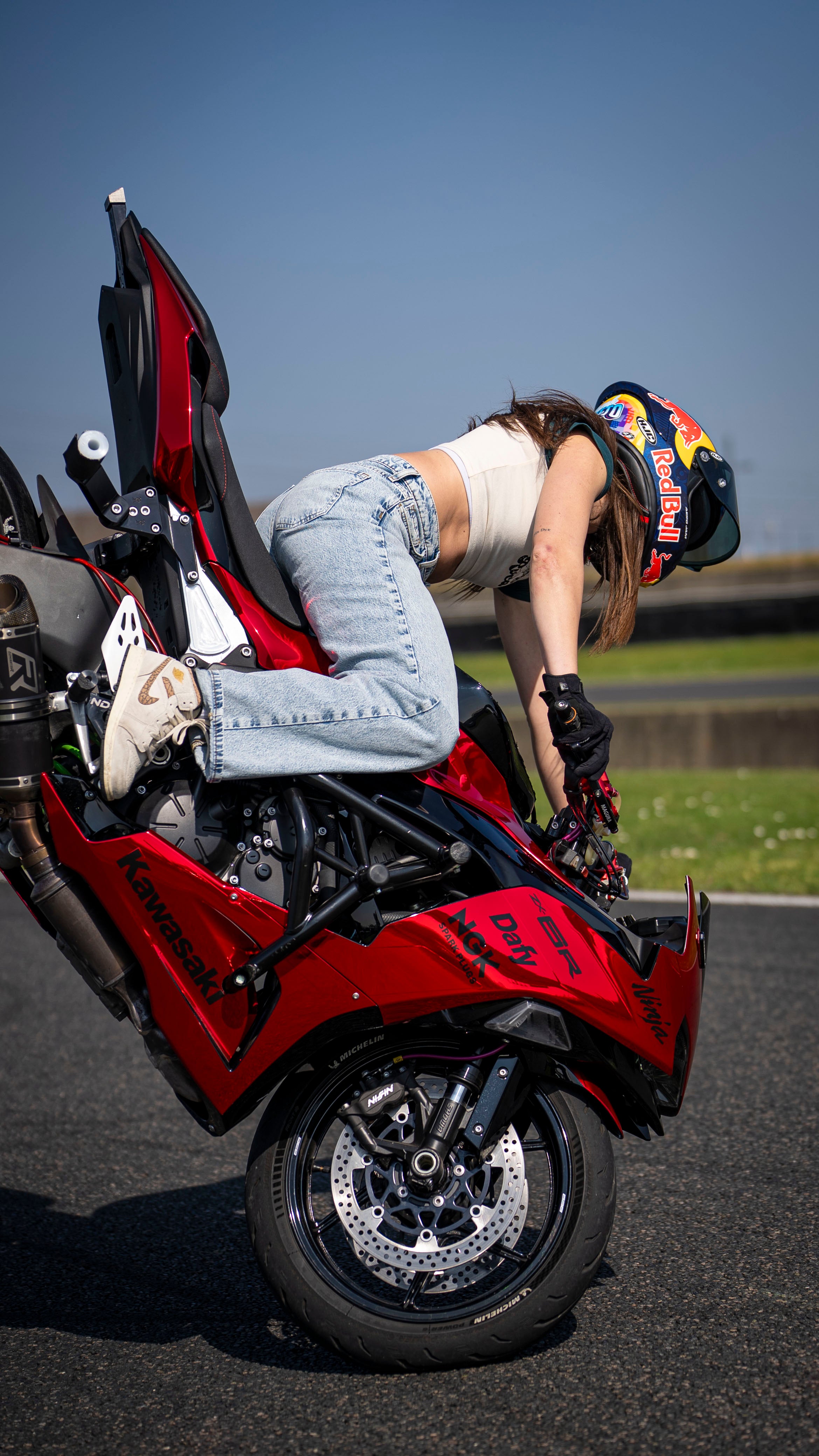 HJC HELMETS EUROPE